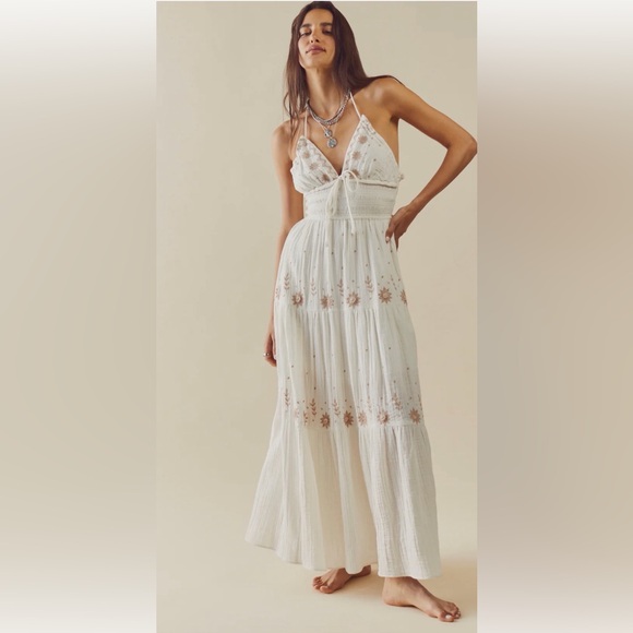 Alice & Olivia Katherina Ruched Fitted Dress in Black Alice & Olivia Katherina Ruched Fitted Dress in Black